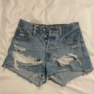 Levi’s denim shorts 501